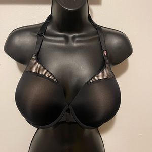 Victoria Secret: T-Shirt Push Up/Full Coverage Front closure Bra- Sz: 40DD (NWT)